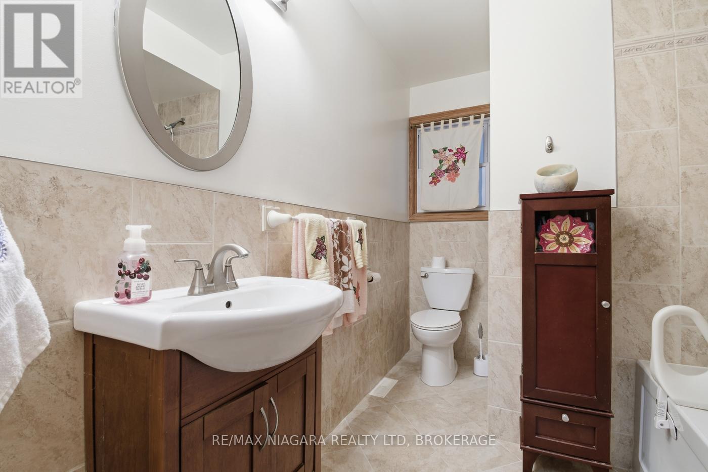 36 St Lawrence Drive, St. Catharines, Ontario  L2M 2T9 - Photo 16 - X13071626