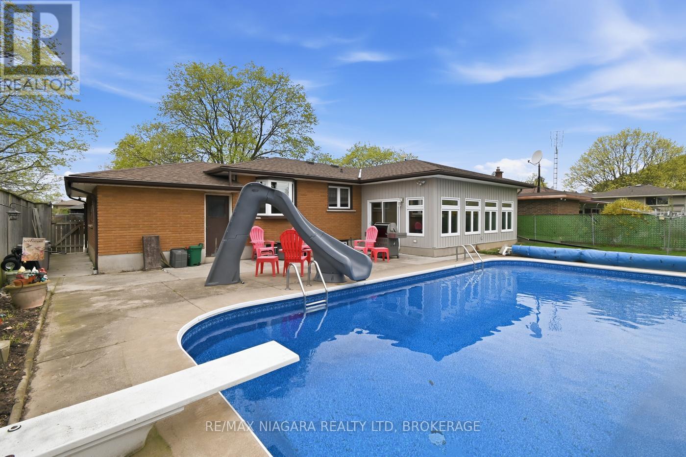36 St Lawrence Drive, St. Catharines, Ontario  L2M 2T9 - Photo 33 - X13071626