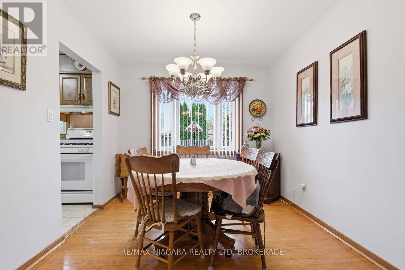 36 St Lawrence Drive, St. Catharines, Ontario  L2M 2T9 - Photo 39 - X13071626