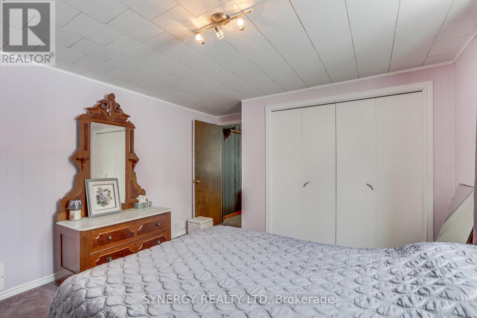 4422 Nauvoo Road, Brooke-Alvinston, Ontario  N0M 2S0 - Photo 33 - X12708386