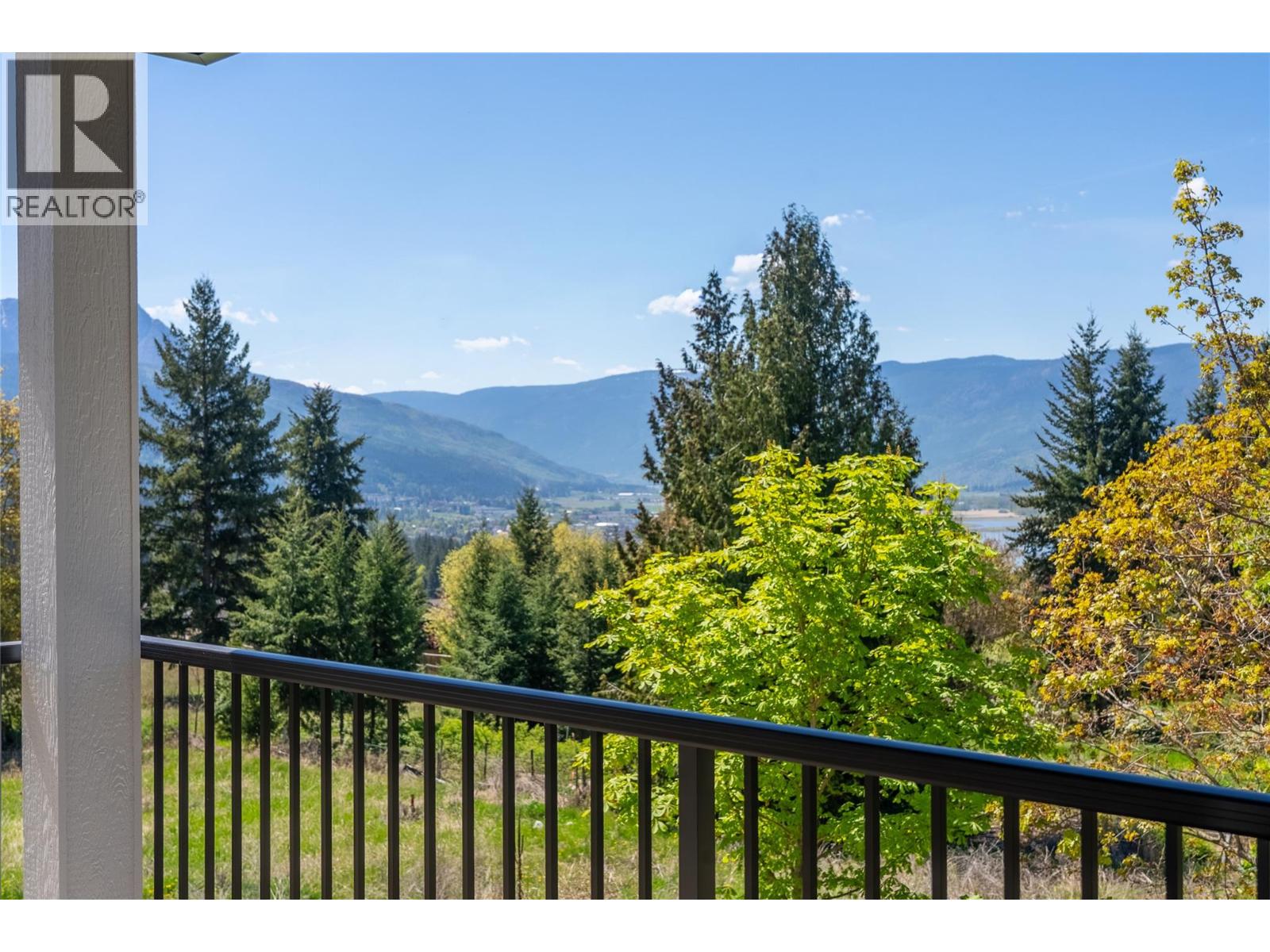 2951 27 Street NE, Salmon Arm, British Columbia  V1E 2Z7 - Photo 20 - 10385745