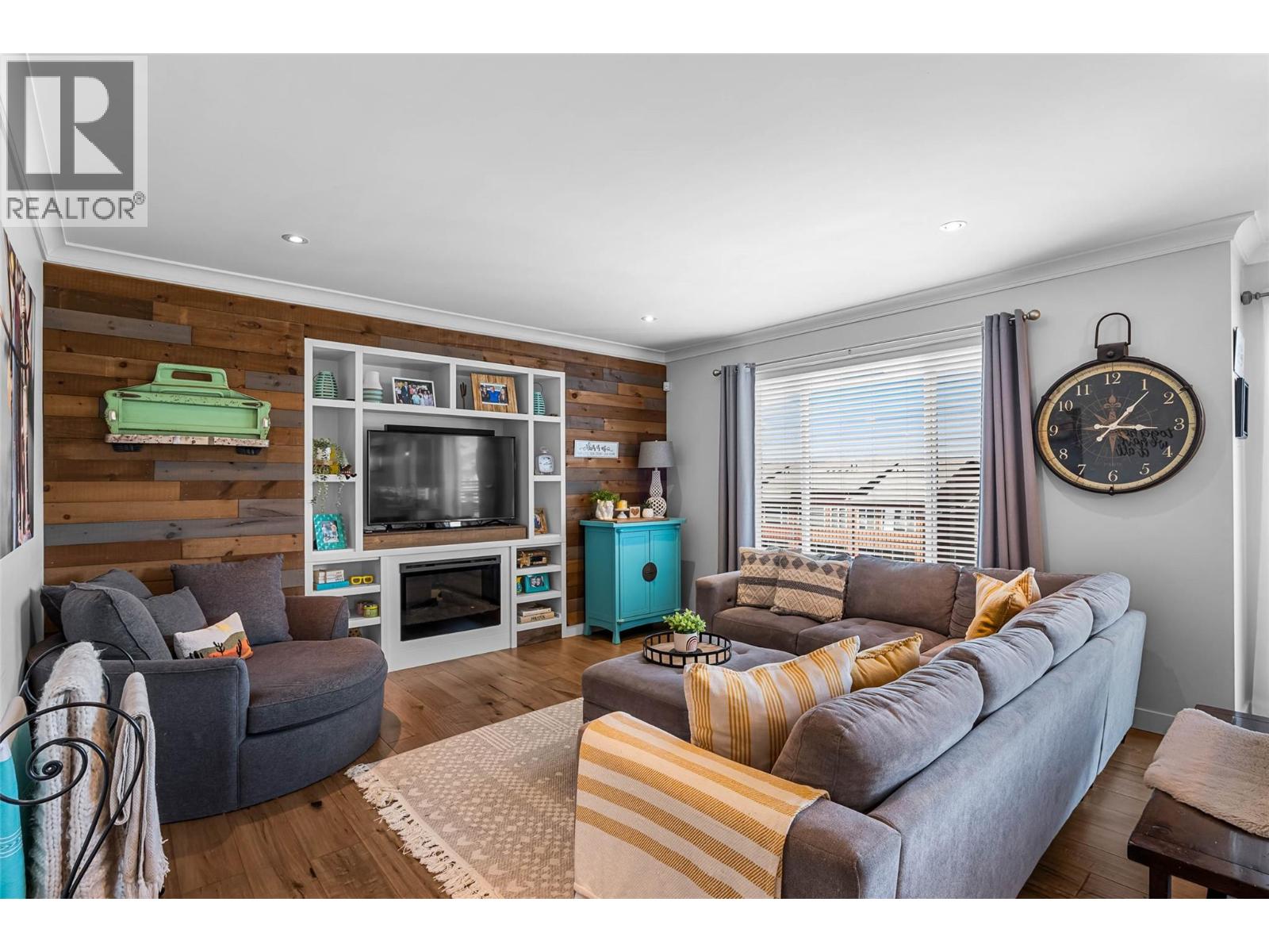 1559 Emerald Drive, Kamloops, British Columbia  V2E 0C4 - Photo 8 - 10385495