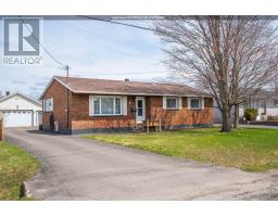 8 Winfield DR, Sault Ste. Marie, Ontario