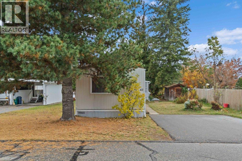 1361 30 Street SE Unit# 43, Salmon Arm, British Columbia