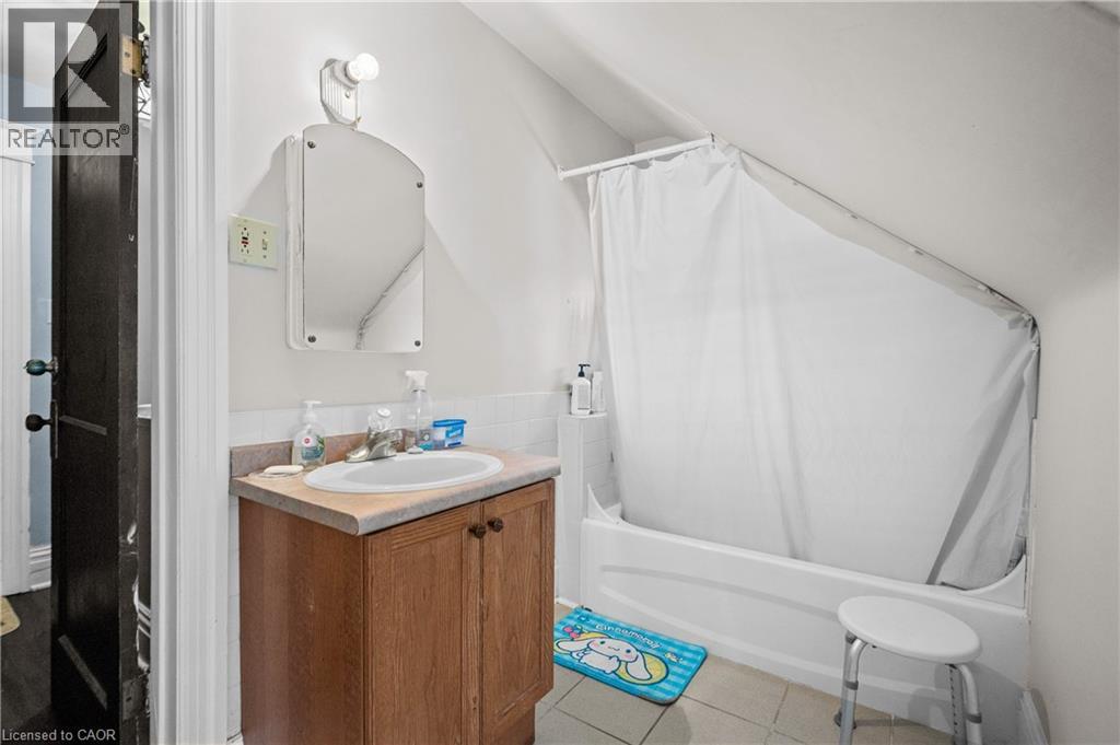 49 Proctor Boulevard, Hamilton, Ontario  L8M 2M5 - Photo 38 - 40803884