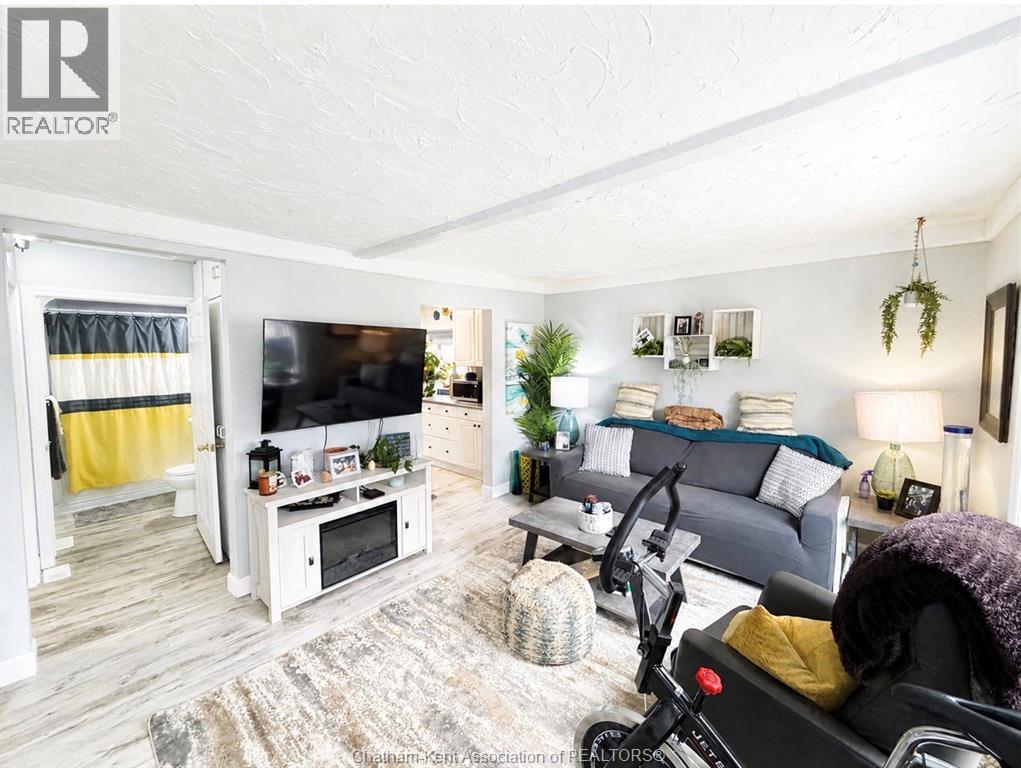 1654 Aubin Road, Windsor, Ontario  N8Y 4G4 - Photo 3 - 26009820