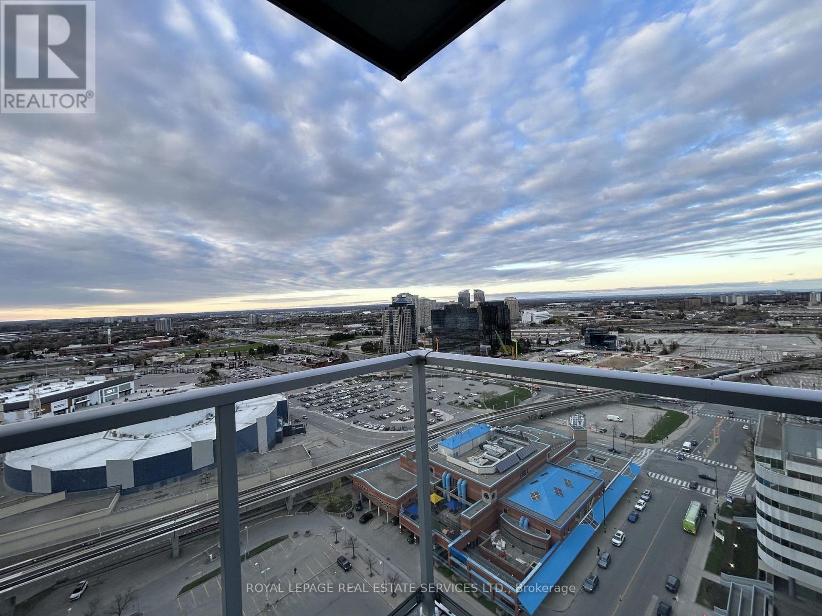 2402 - 70 Town Centre Court, Toronto, Ontario  M1P 4Y7 - Photo 17 - E12879510