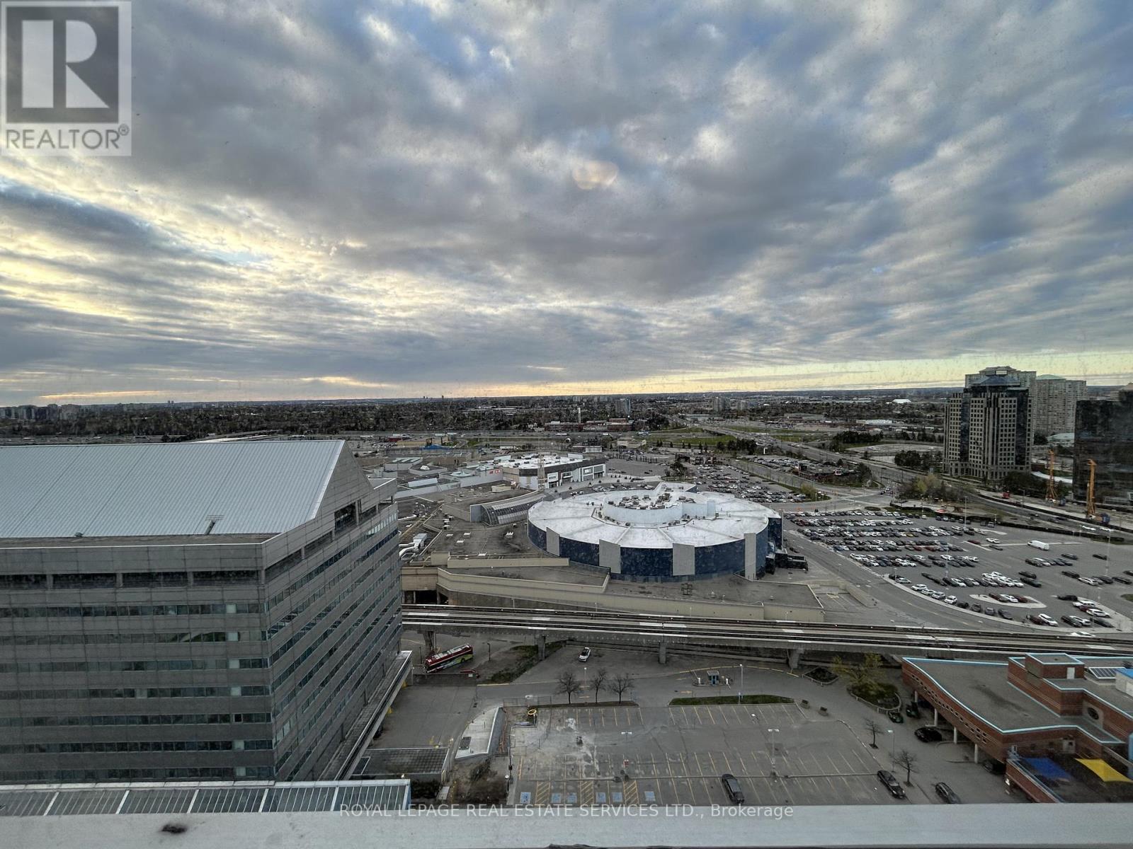 2402 - 70 Town Centre Court, Toronto, Ontario  M1P 4Y7 - Photo 12 - E12879510