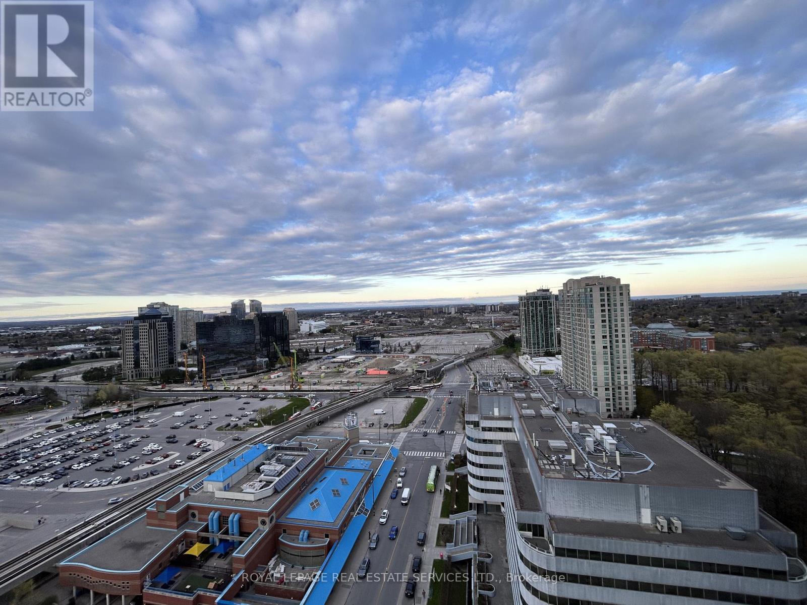 2402 - 70 Town Centre Court, Toronto, Ontario  M1P 4Y7 - Photo 18 - E12879510