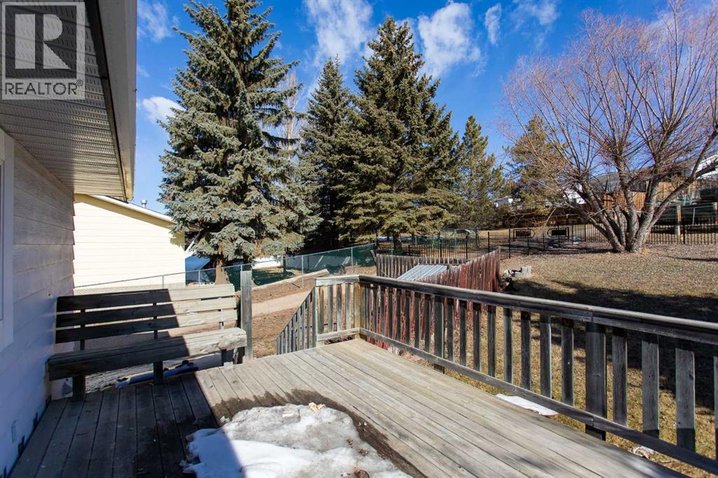 103 Westview Drive, Sylvan Lake, Alberta  T4S 1H7 - Photo 8 - A2306182
