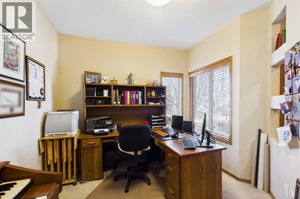 551 Tuscany Ravine Road NW, Calgary, Alberta  T3L 3B1 - Photo 14 - A2305772