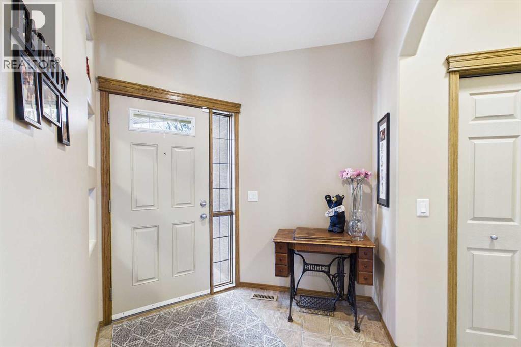 551 Tuscany Ravine Road NW, Calgary, Alberta  T3L 3B1 - Photo 16 - A2305772