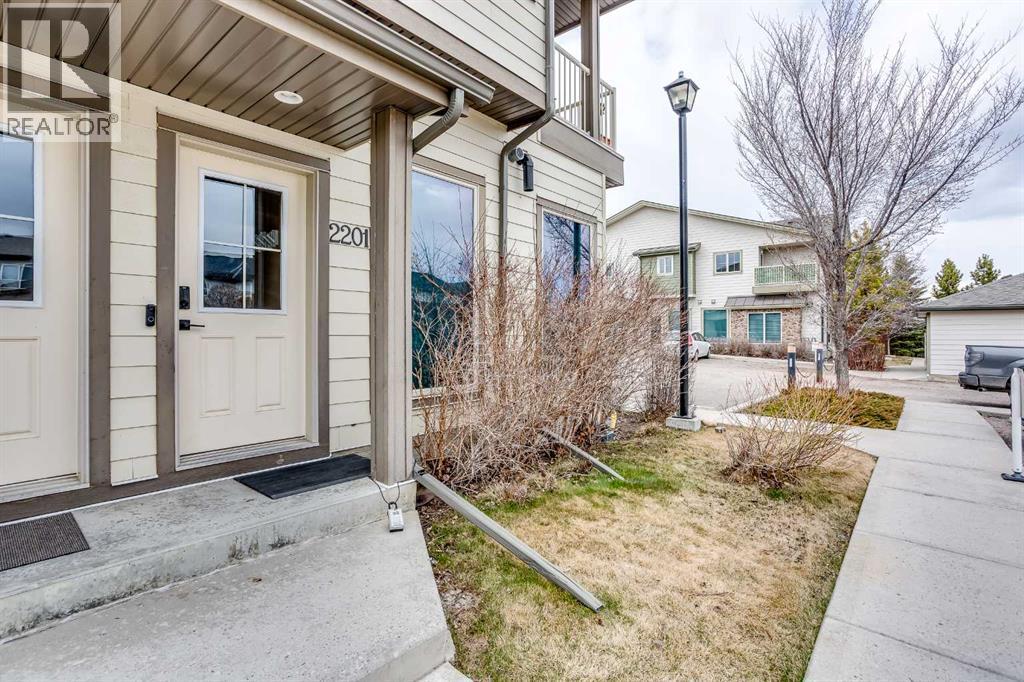 2201, 230 Eversyde Boulevard Sw, Calgary, Alberta  T2Y 0J4 - Photo 3 - A2306121