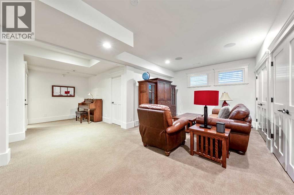 2022 32 Avenue SW, Calgary, Alberta  T2T 1W6 - Photo 39 - A2305734