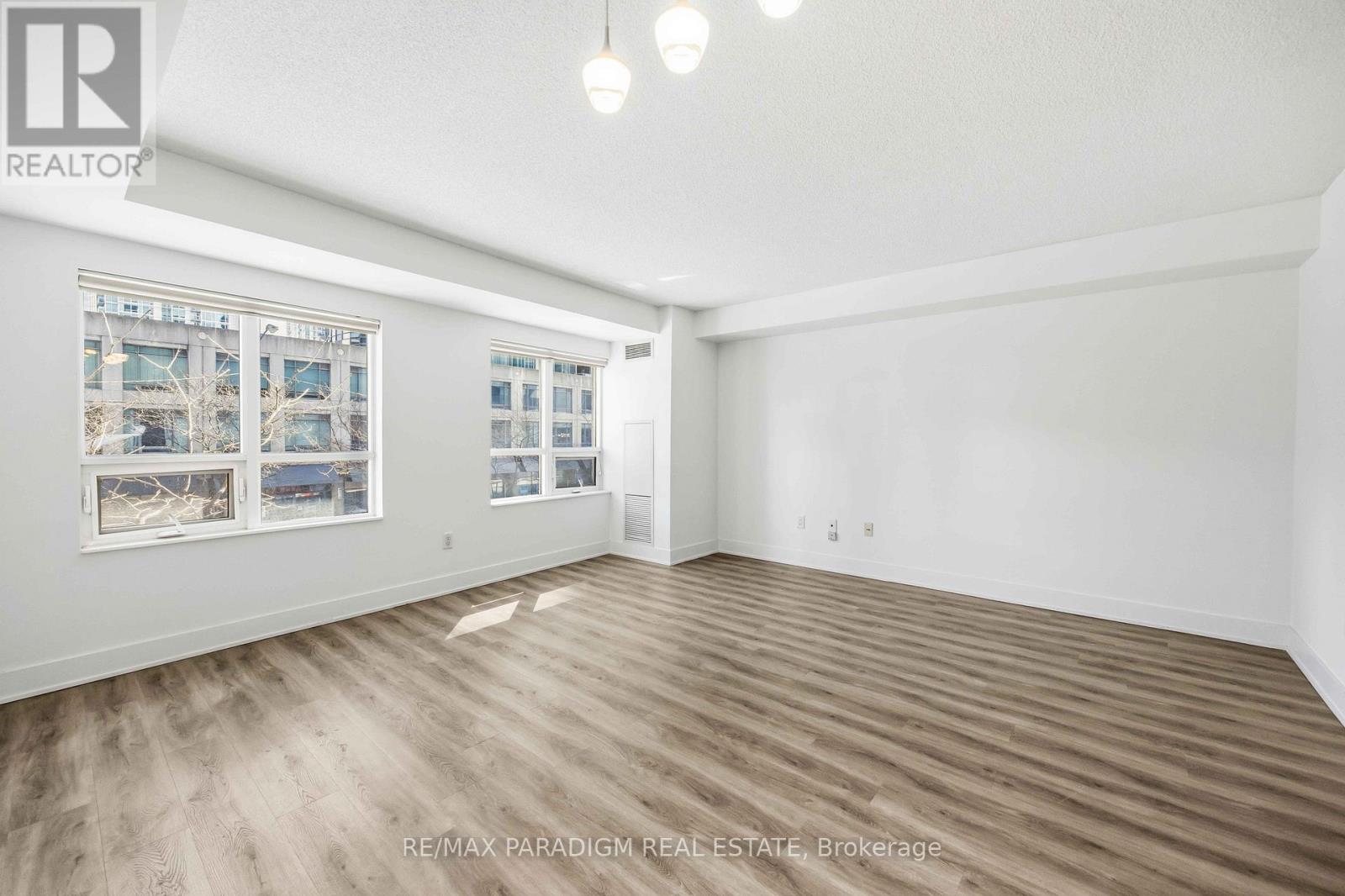 219 - 20 Blue Jays Way, Toronto, Ontario  M5V 3W6 - Photo 12 - C13071474