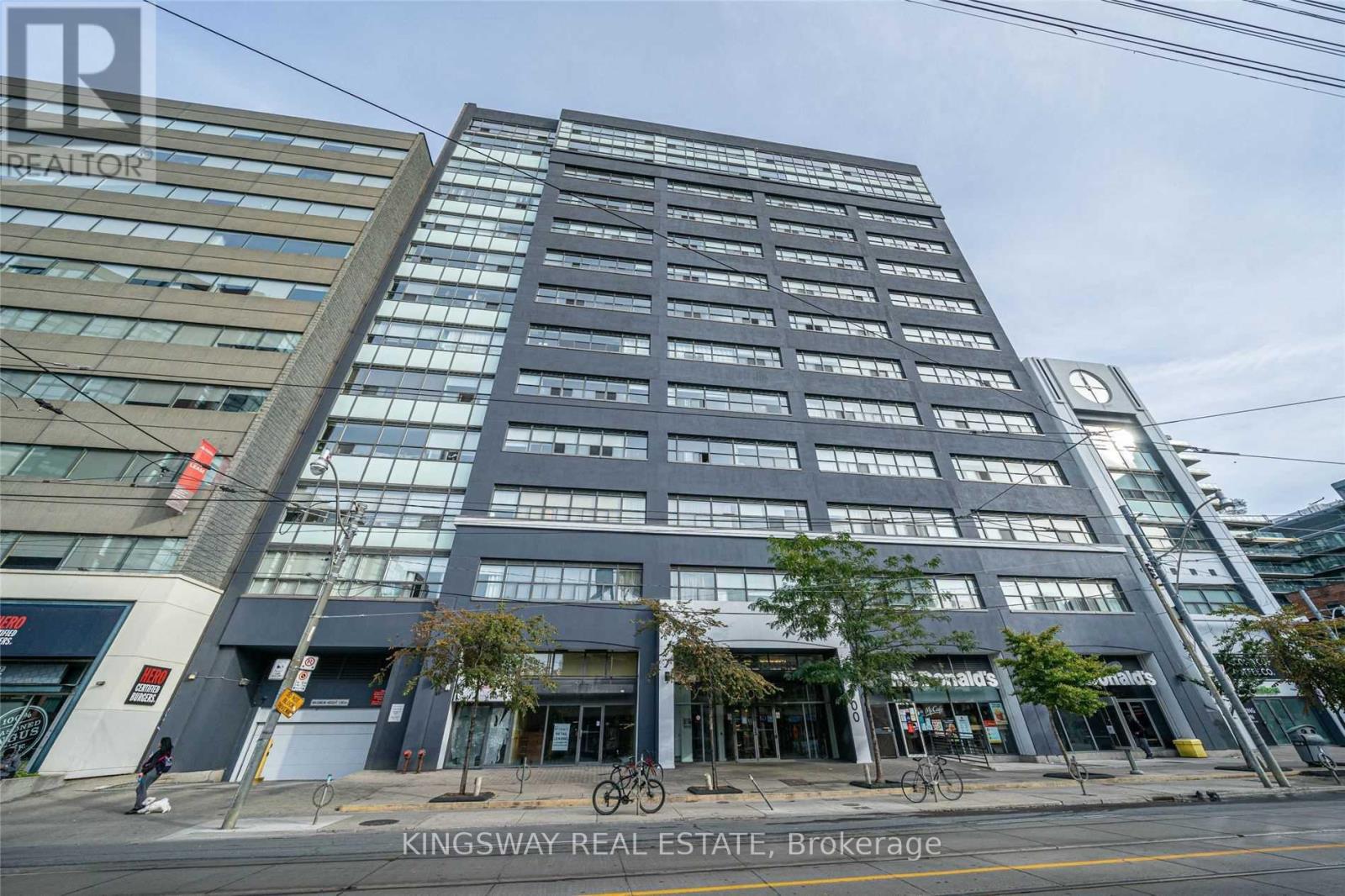 414 - 700 King Street W, Toronto, Ontario  M5V 2Y6 - Photo 1 - C13071676