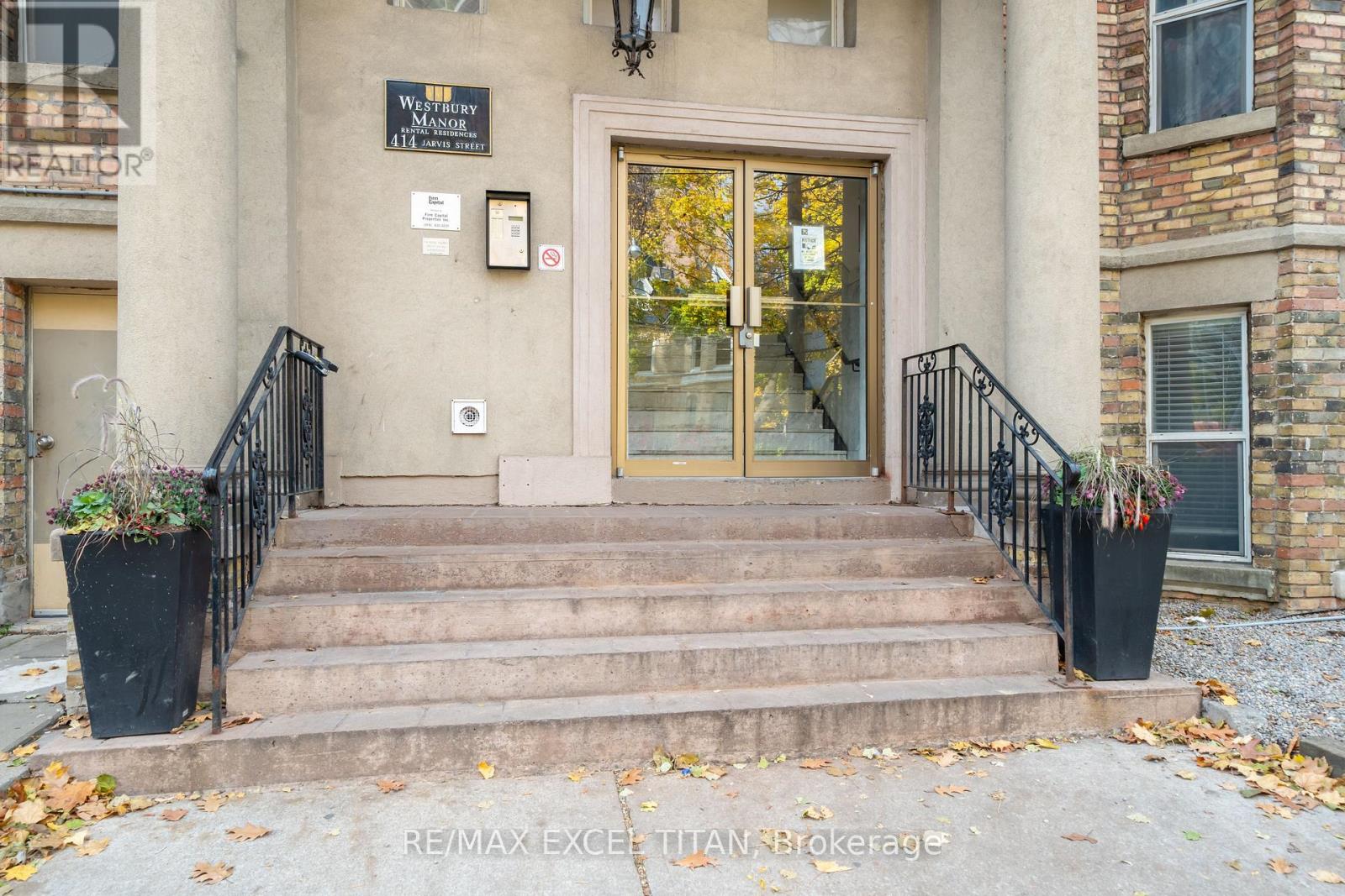 G4 - 414 Jarvis Street, Toronto, Ontario  M4Y 3C2 - Photo 12 - C13071678