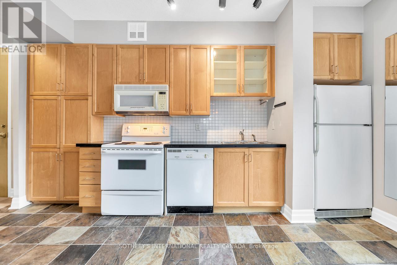 207 - 70 Alexander Street, Toronto, Ontario  M4Y 3B6 - Photo 5 - C13071720