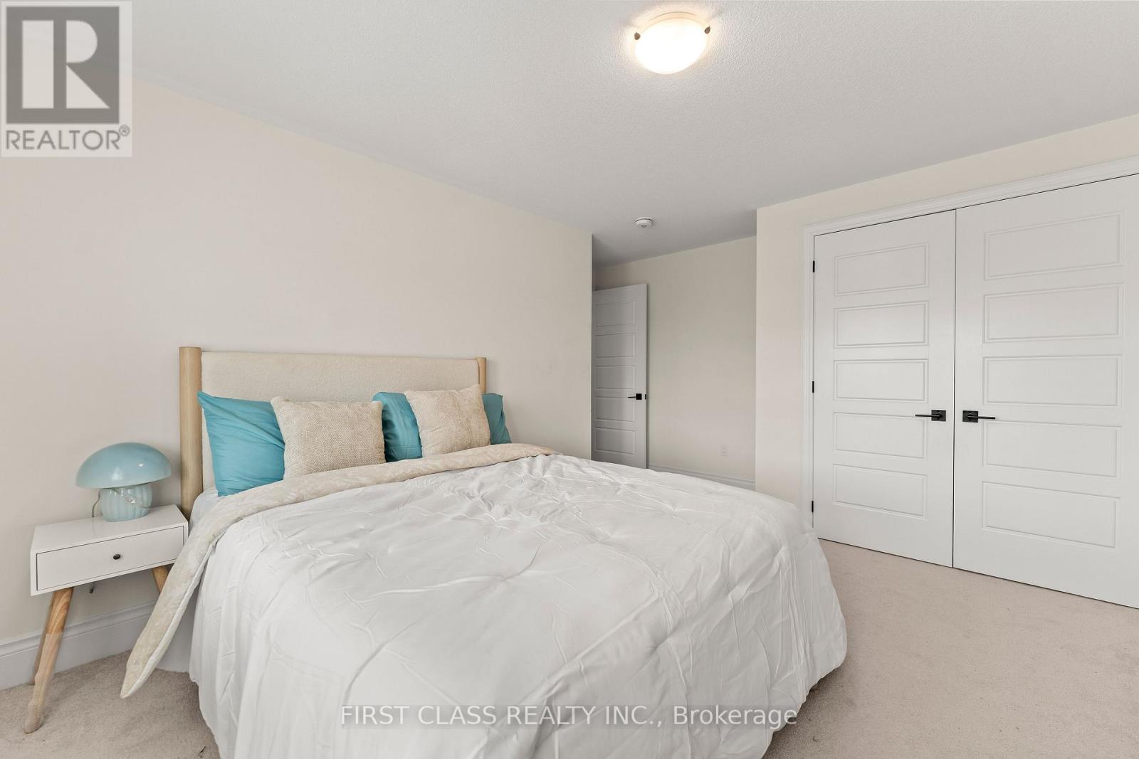 92 Grady Drive, Clarington, Ontario  L1B 1G9 - Photo 36 - E13071520