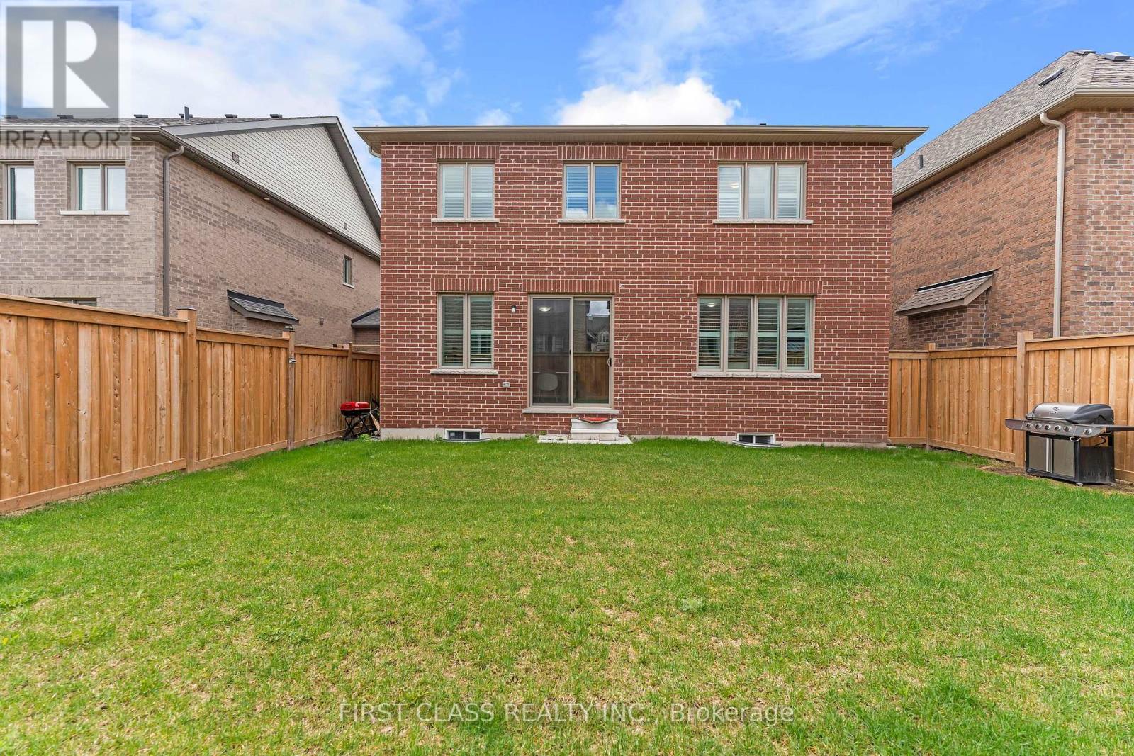 92 Grady Drive, Clarington, Ontario  L1B 1G9 - Photo 43 - E13071520