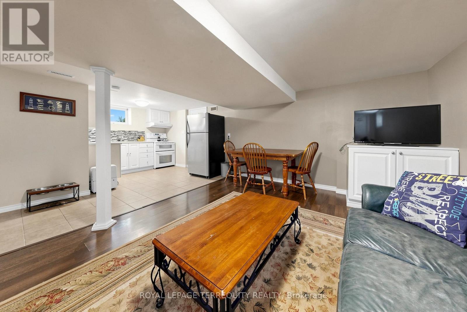 811 Fairview Avenue, Pickering, Ontario  L1W 1M7 - Photo 20 - E13071630