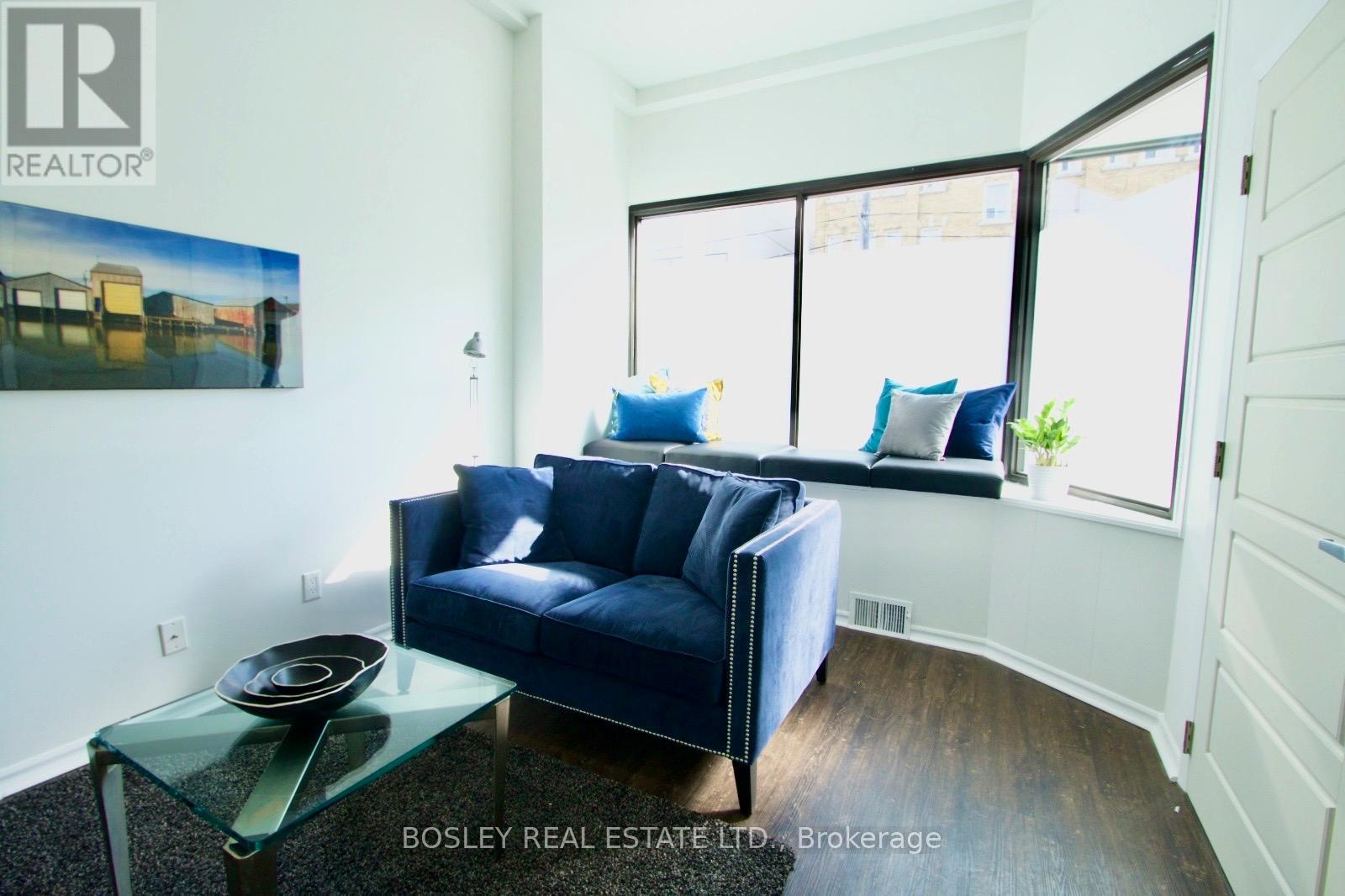 1 - 866 Broadview Avenue, Toronto, Ontario  M4K 2R1 - Photo 4 - E13071774