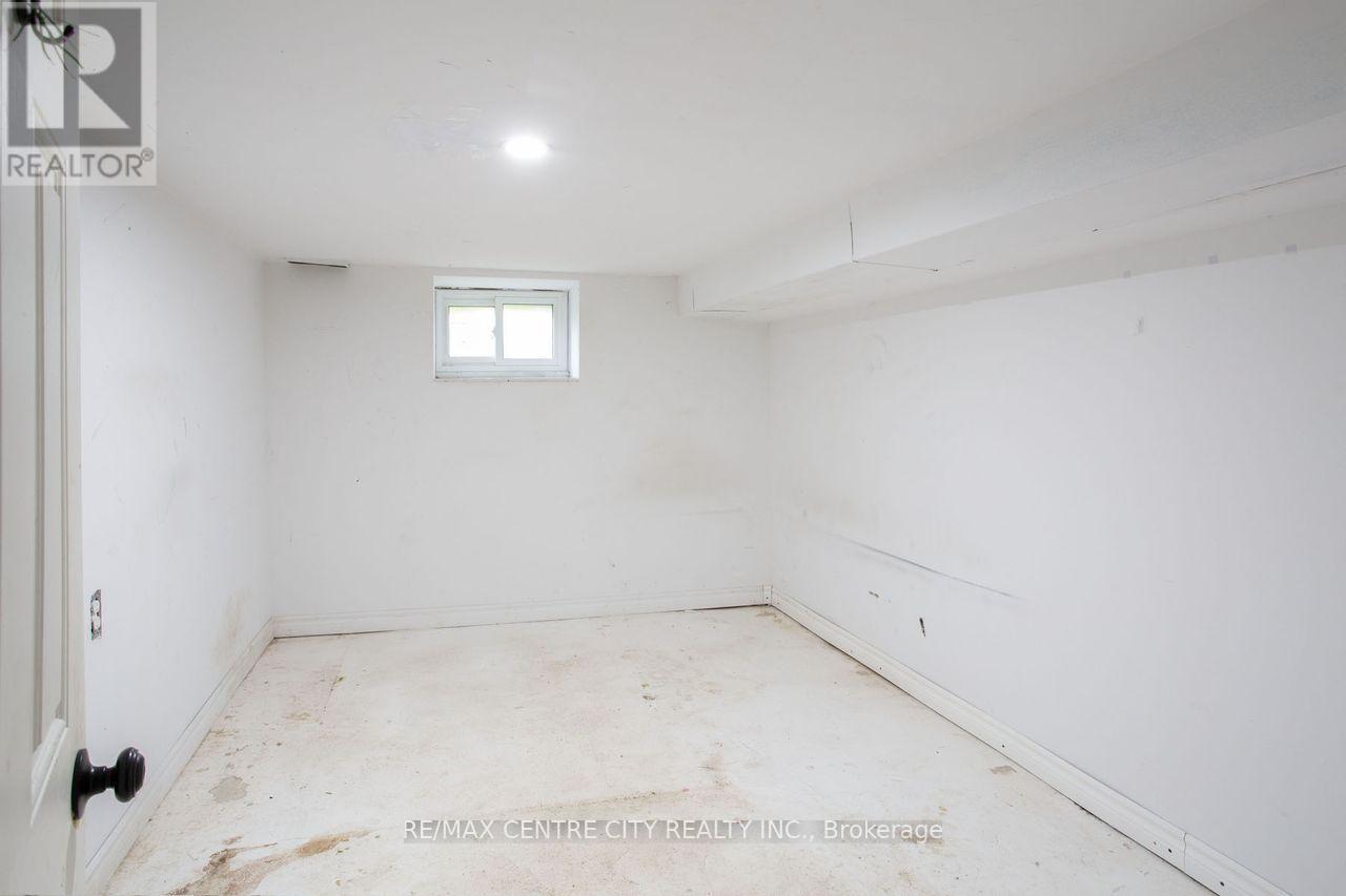 49 Wilson Avenue, London North, Ontario  N6H 1X2 - Photo 32 - X13066688