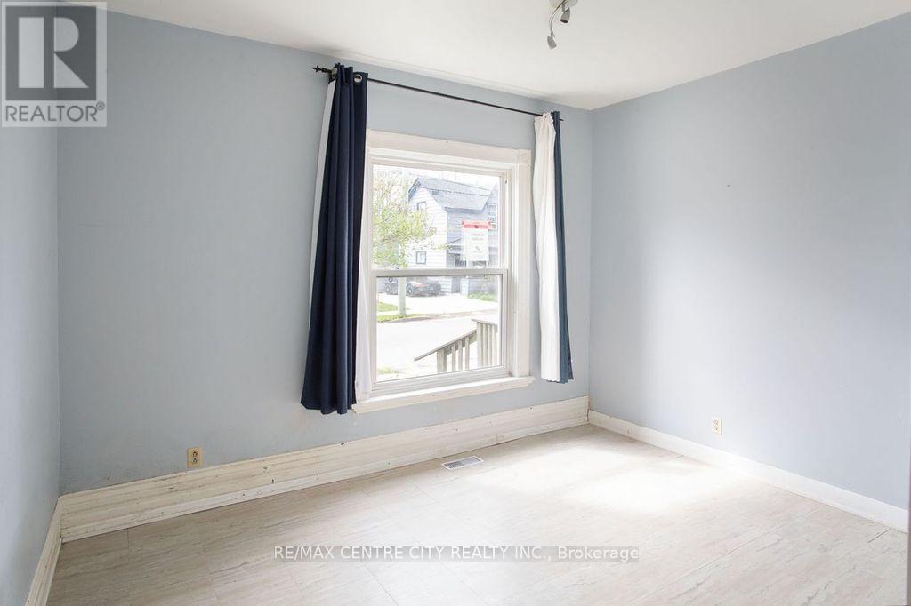 49 Wilson Avenue, London North, Ontario  N6H 1X2 - Photo 6 - X13066688