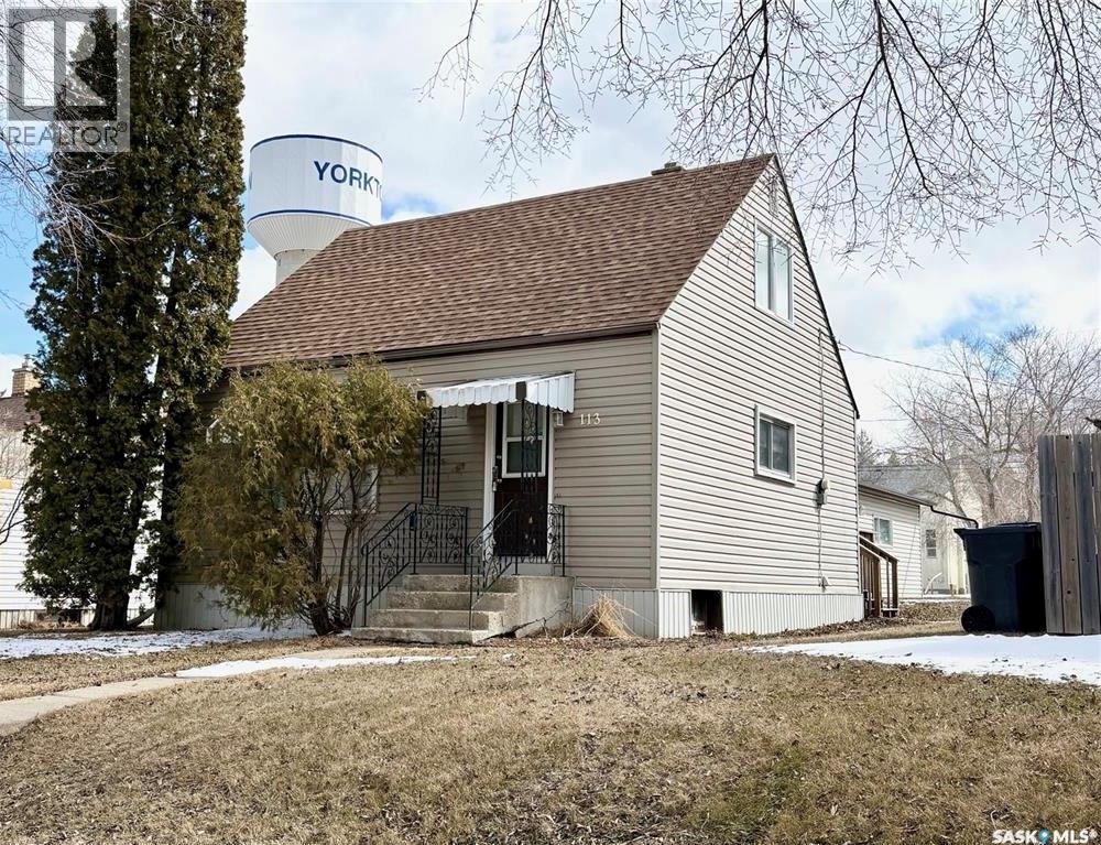 113 Laurier Avenue, Yorkton, Saskatchewan  S3N 1V1 - Photo 2 - SK030095