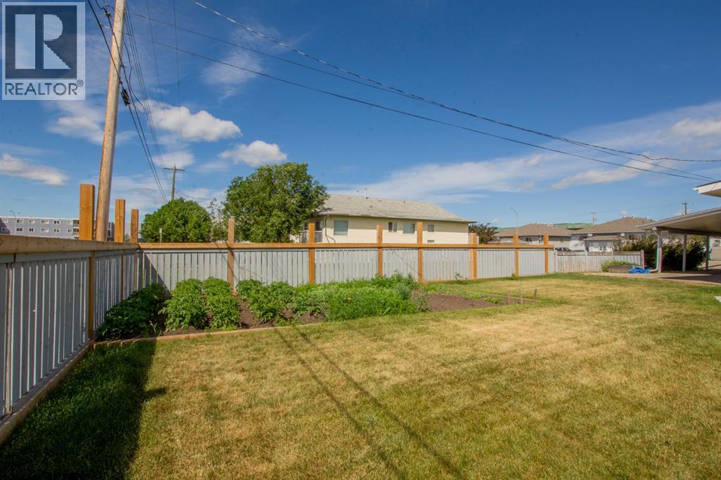 9823 96 Avenue, Grande Prairie, Alberta  T8V 0L8 - Photo 26 - A2291171