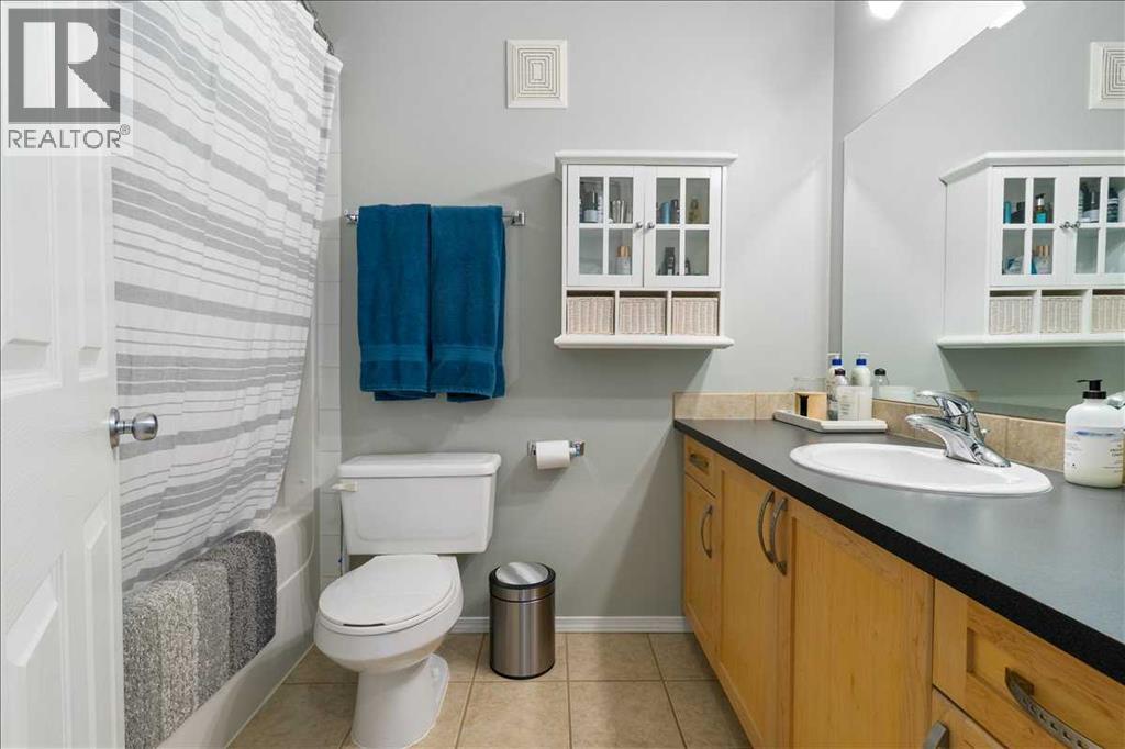 1114 3 Avenue W, Beaverlodge, Alberta  T0H 0C0 - Photo 14 - A2306983