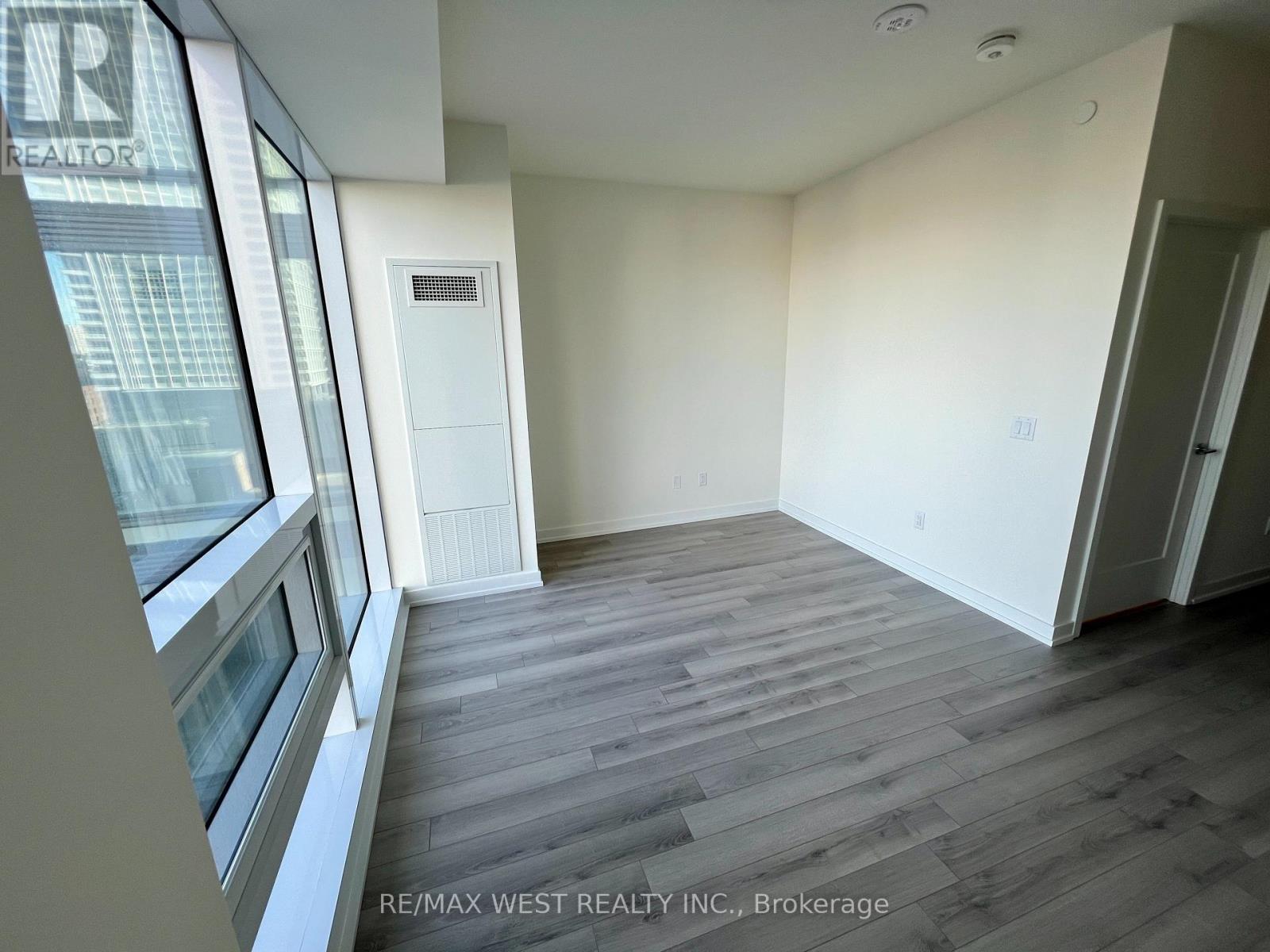 1505 - 89 Church Street S, Toronto, Ontario  M5C 0B7 - Photo 12 - C13071668