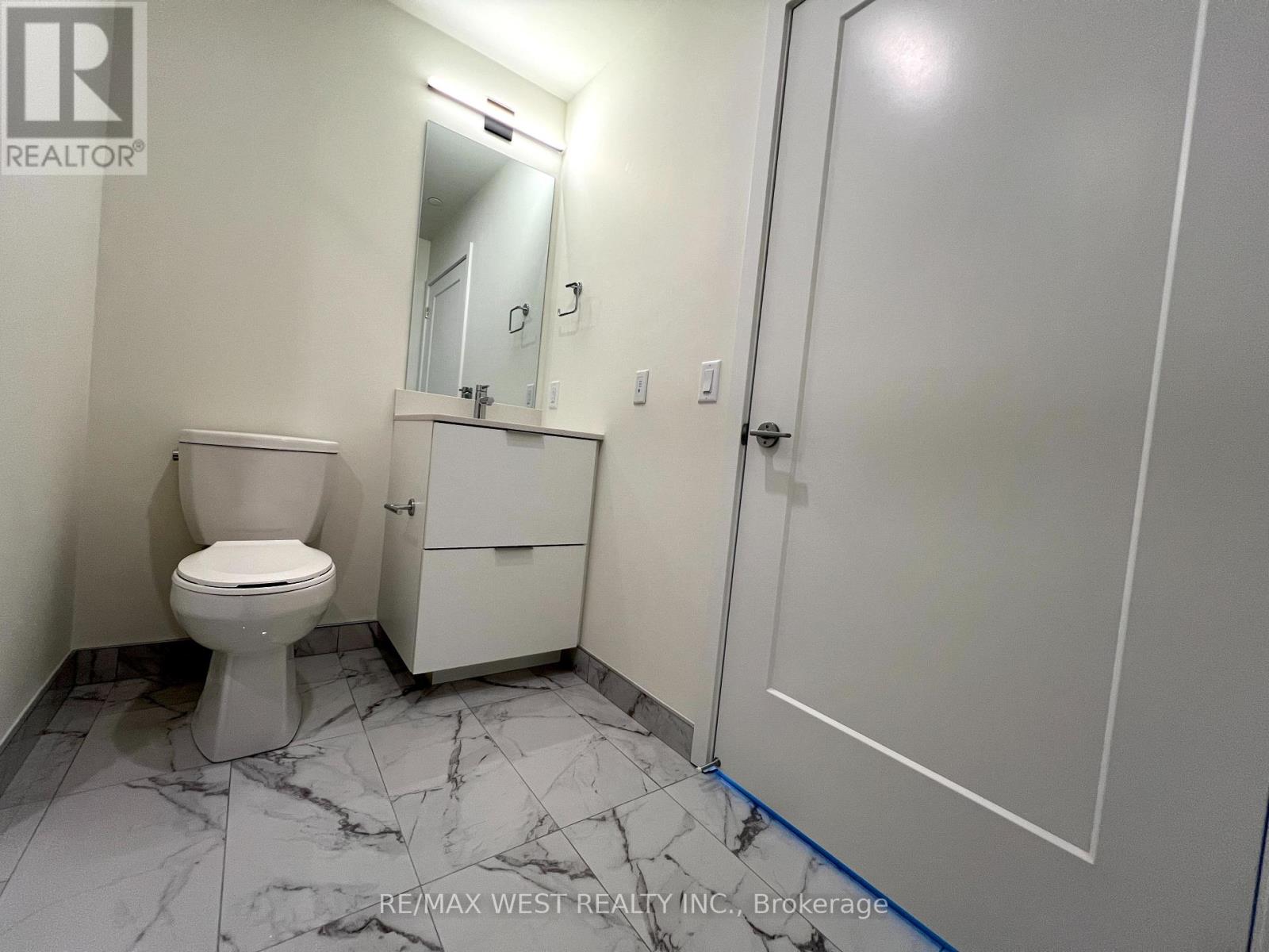 1505 - 89 Church Street S, Toronto, Ontario  M5C 0B7 - Photo 7 - C13071668