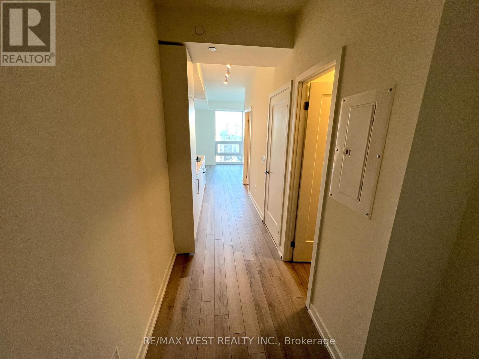 1505 - 89 Church Street S, Toronto, Ontario  M5C 0B7 - Photo 4 - C13071668