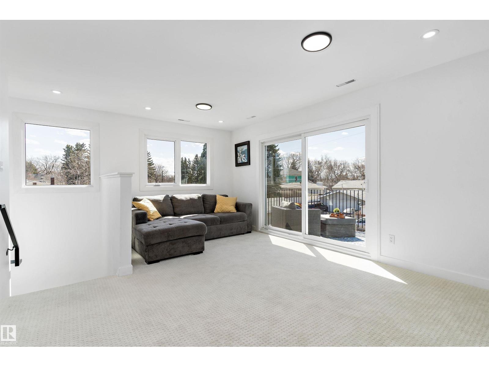 9448 76 St Nw, Edmonton, Alberta  T6C 2K6 - Photo 40 - E4485283