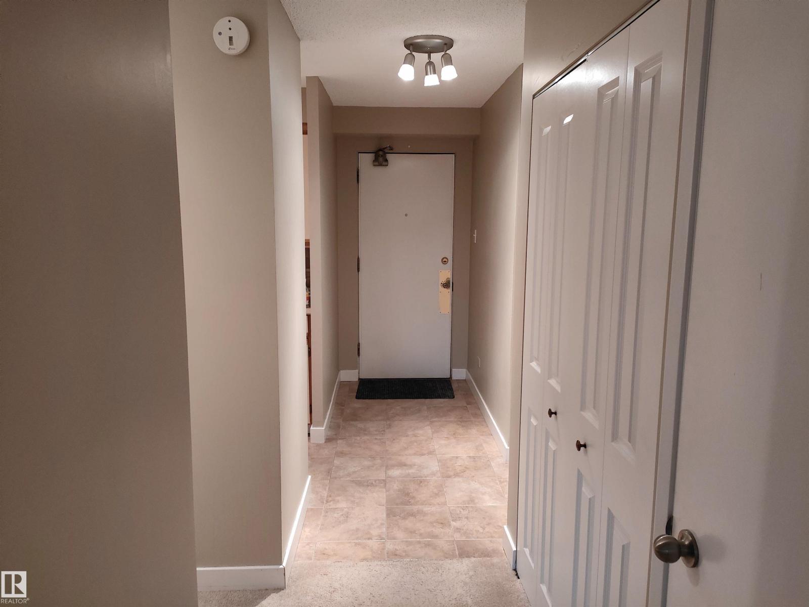 #101 9737 112 St Nw, Edmonton, Alberta  T5K 1L3 - Photo 3 - E4485286