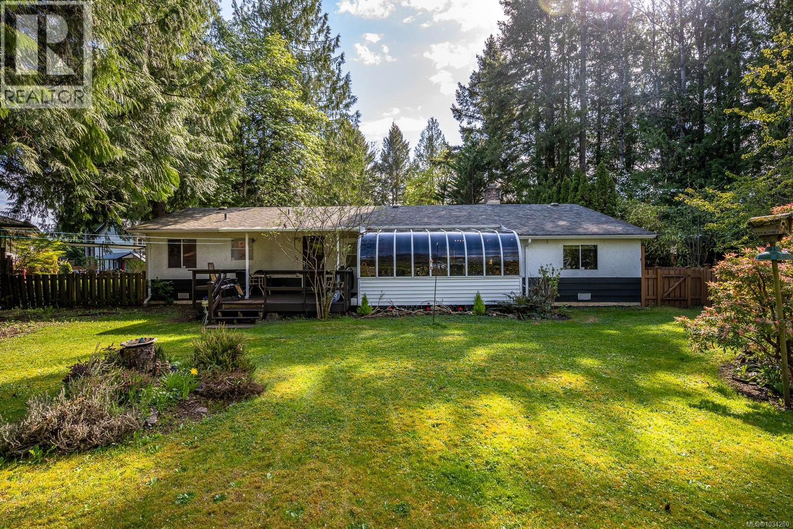 1550 Schjelderup Pl, Courtenay, British Columbia  V9N 3J2 - Photo 34 - 1034280
