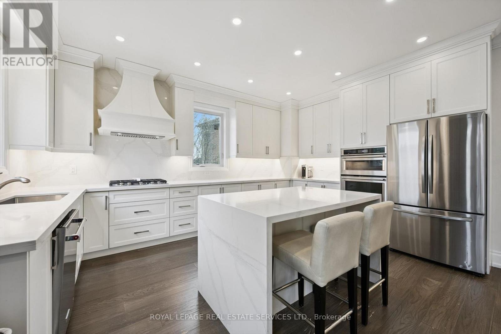 2264 Woodbriar Court, Oakville, Ontario  L6M 4Z4 - Photo 16 - W13071506