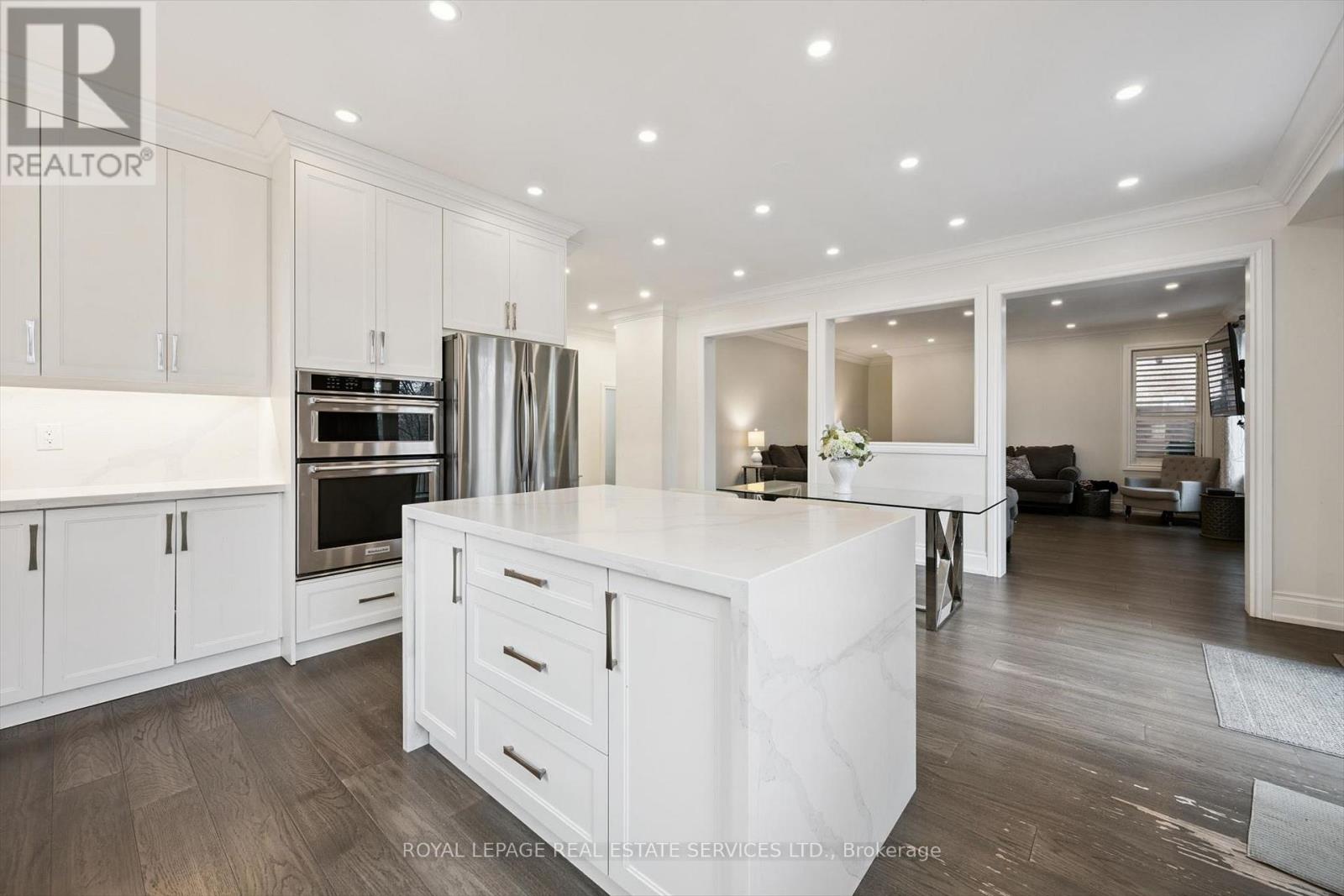 2264 Woodbriar Court, Oakville, Ontario  L6M 4Z4 - Photo 17 - W13071506