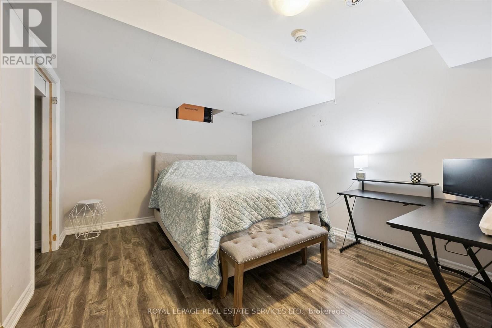2264 Woodbriar Court, Oakville, Ontario  L6M 4Z4 - Photo 42 - W13071506