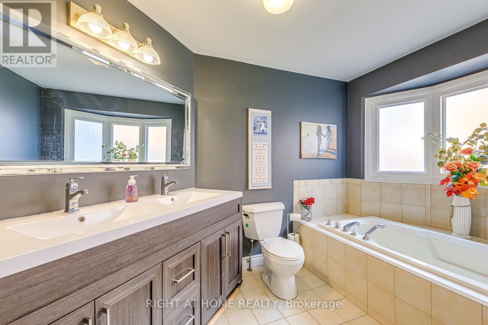 1558 Litchfield Road, Oakville, Ontario  L6H 5P3 - Photo 30 - W13071544