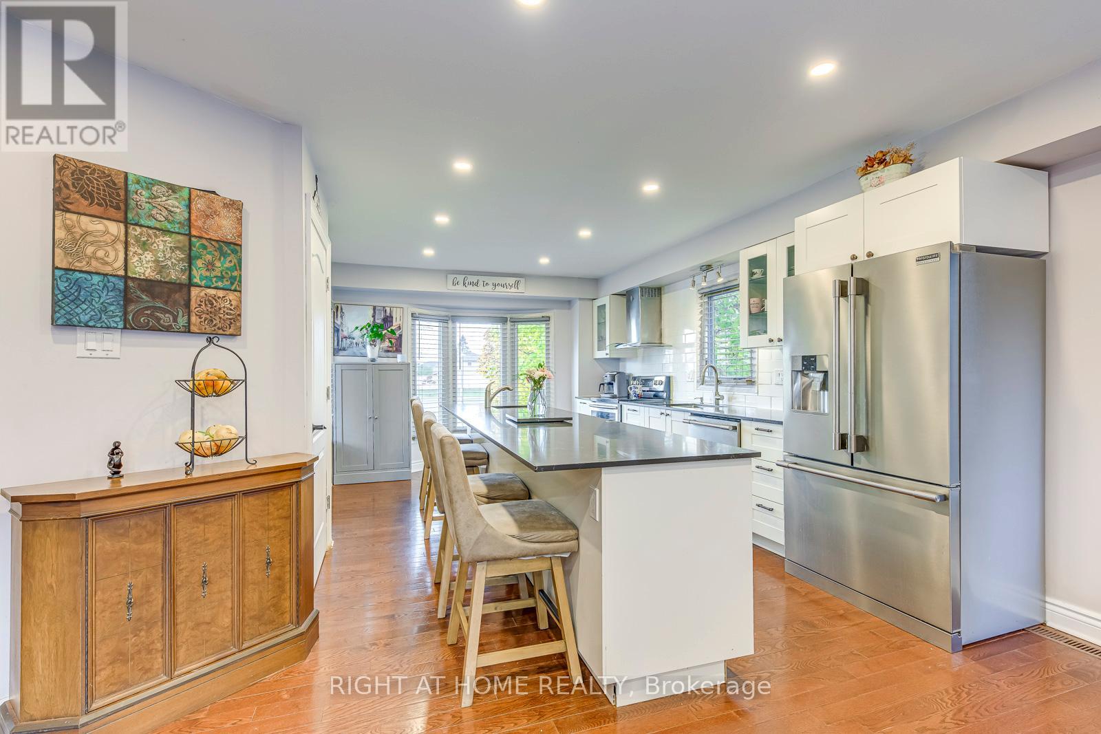 1558 Litchfield Road, Oakville, Ontario  L6H 5P3 - Photo 8 - W13071544