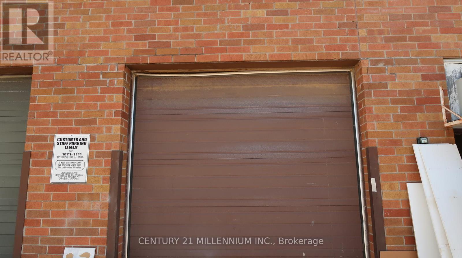 1099 Britannia Road E, Mississauga, Ontario  L4W 3X1 - Photo 4 - W13071552