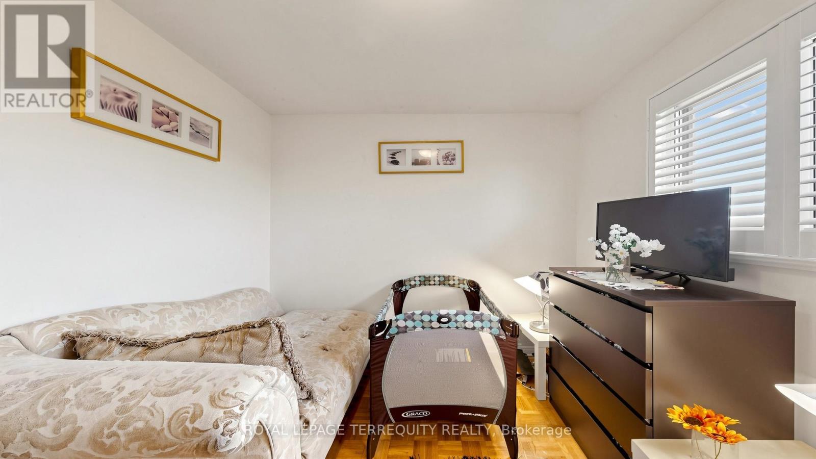 2526 Kingsberry Crescent, Mississauga, Ontario  L5B 2K5 - Photo 18 - W13071618