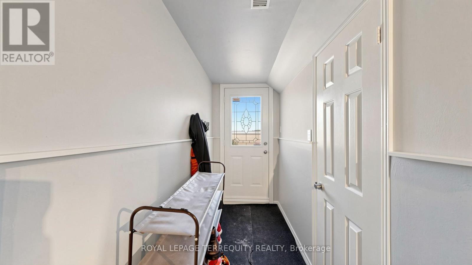 2526 Kingsberry Crescent, Mississauga, Ontario  L5B 2K5 - Photo 29 - W13071618