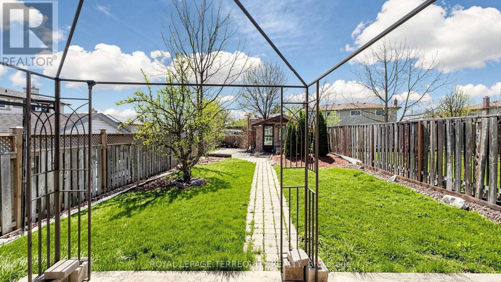 2526 Kingsberry Crescent, Mississauga, Ontario  L5B 2K5 - Photo 40 - W13071618