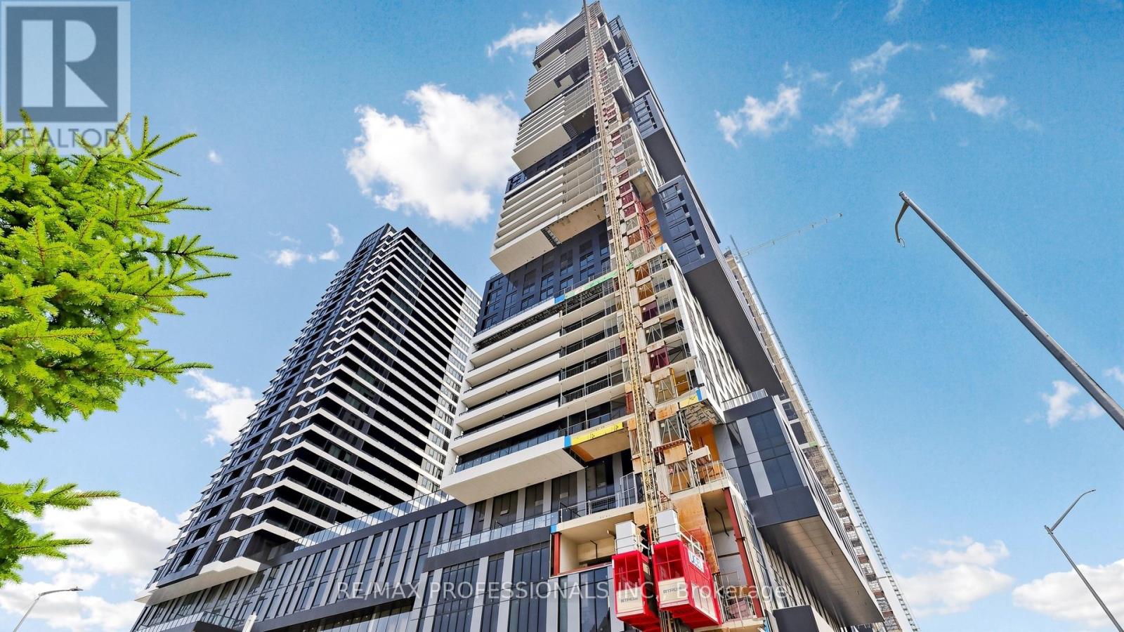 5311 - 4015 The Exchange, Mississauga, Ontario  L5B 0N9 - Photo 3 - W13071682
