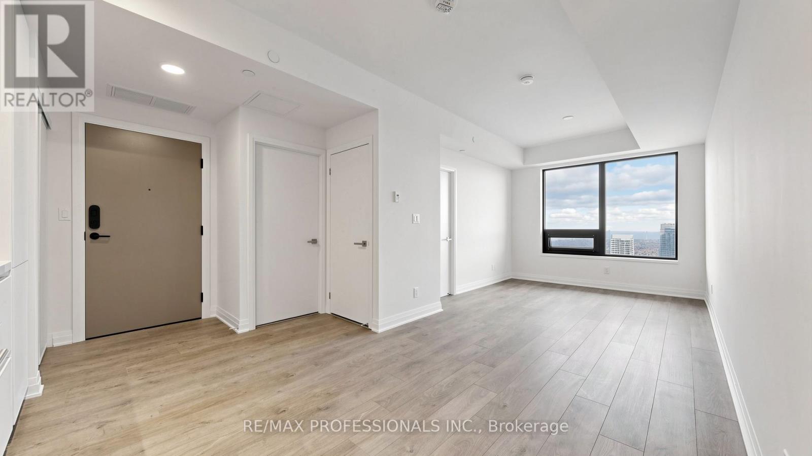 5311 - 4015 The Exchange, Mississauga, Ontario  L5B 0N9 - Photo 8 - W13071682