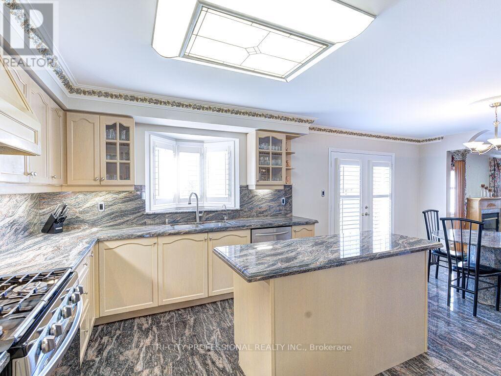 61 Woodvalley Drive, Brampton, Ontario  L7A 1Z3 - Photo 21 - W13071684