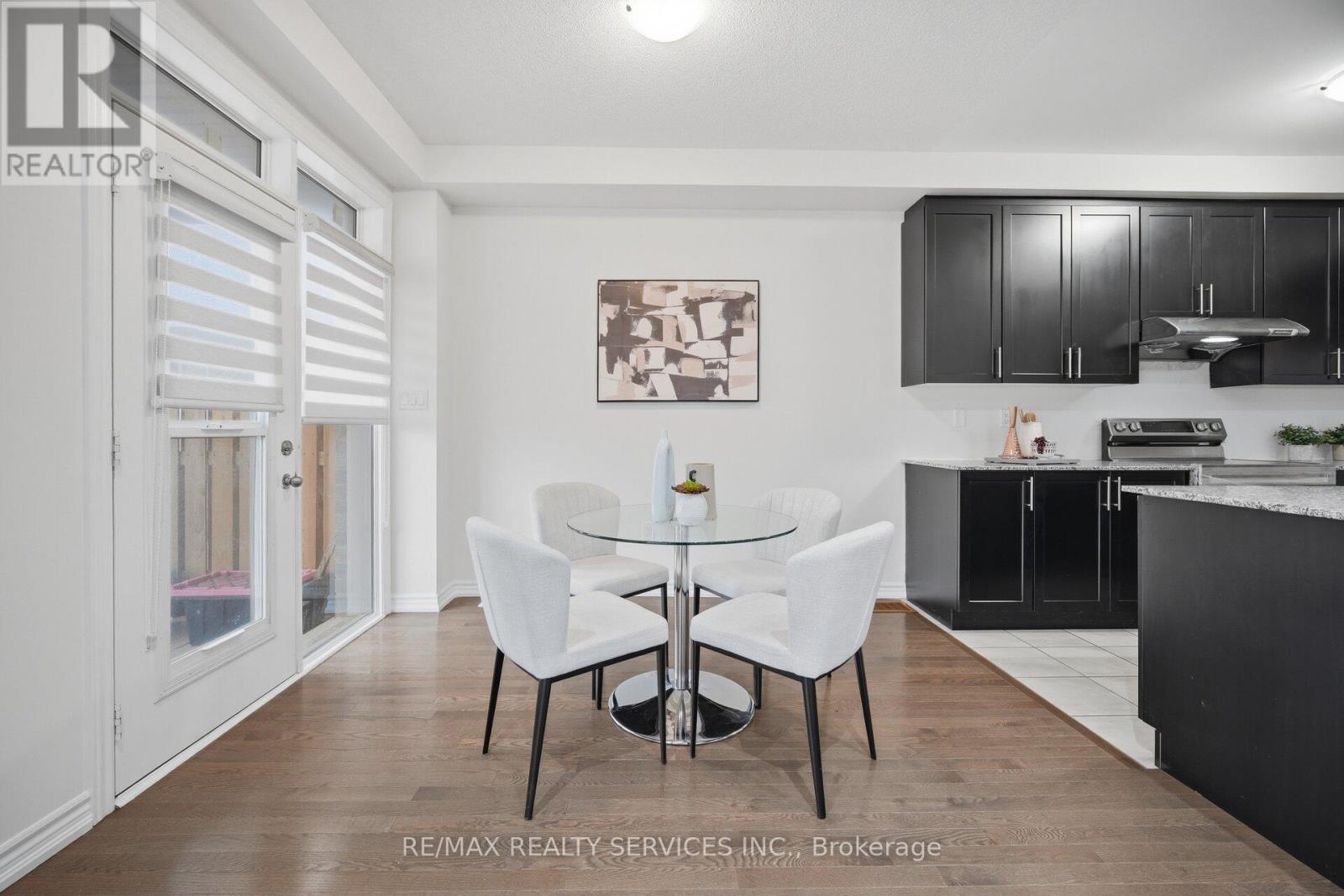 68 Donald Ficht Crescent, Brampton, Ontario  L7A 5H7 - Photo 25 - W13071738